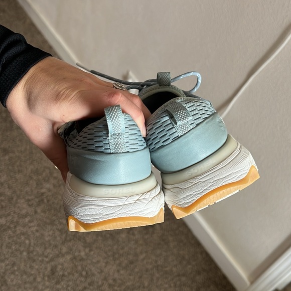 Sorel kinetic impact sneakers - Picture 4 of 6